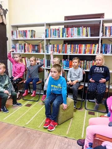 PII audzēkņu viesošanās bibliotēkā